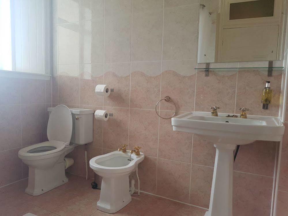Hotel Bonkle House Wishaw  Esterno foto